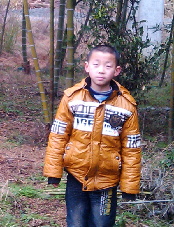 034汪豪绅 江西省上饶市弋阳县人 2003年生 汪氏第95世.jpg