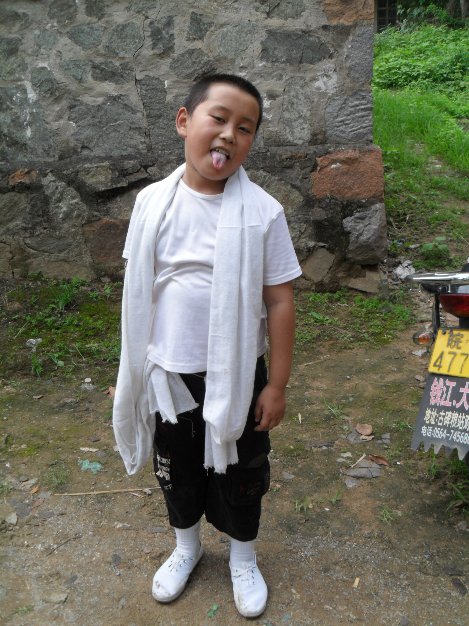 他父亲逝世儿子都不知道哭