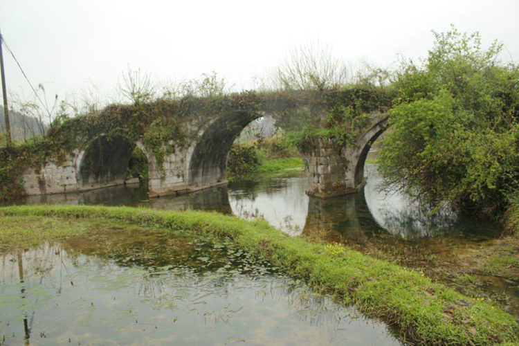 祖人修桥补路近三百年的咸安区汀泗镇大桥村汪家古桥.png