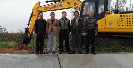 固始大别山生态旅游园区“大别山竹筏漂流”项目建设工地一角