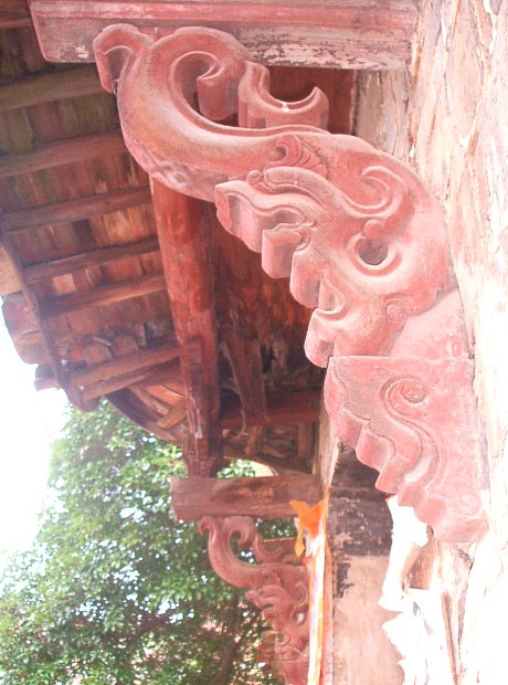 我家小门角上的两条龙