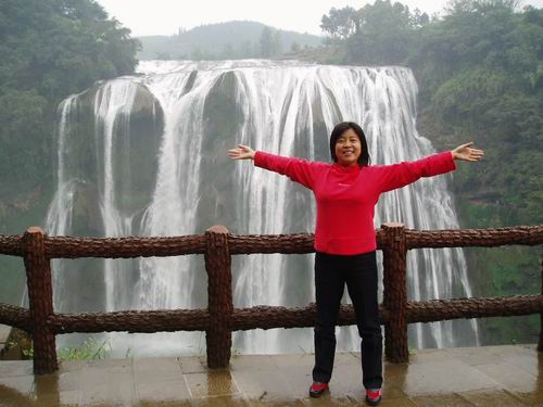 汪晓茹在贵州黄果树