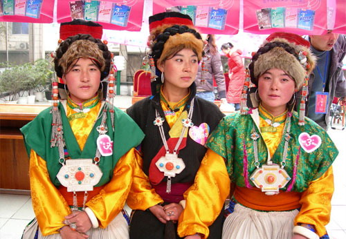 (黑水知木林的“热玛”组合)