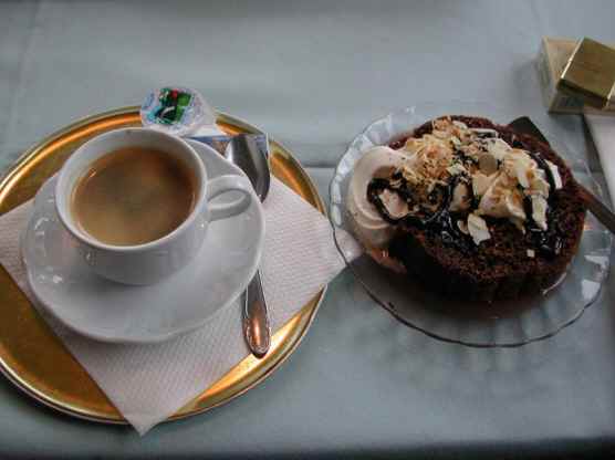 幸福是一杯浓浓的咖啡