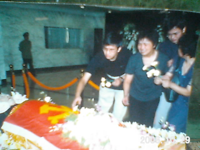 妻--儿--那舍的父亲走掉爱啊！