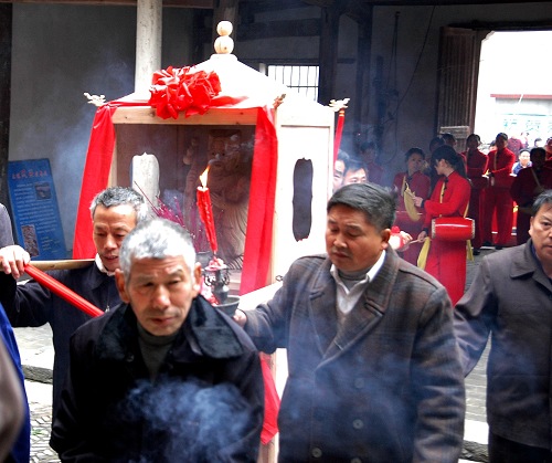 迎老佛进文昌阁