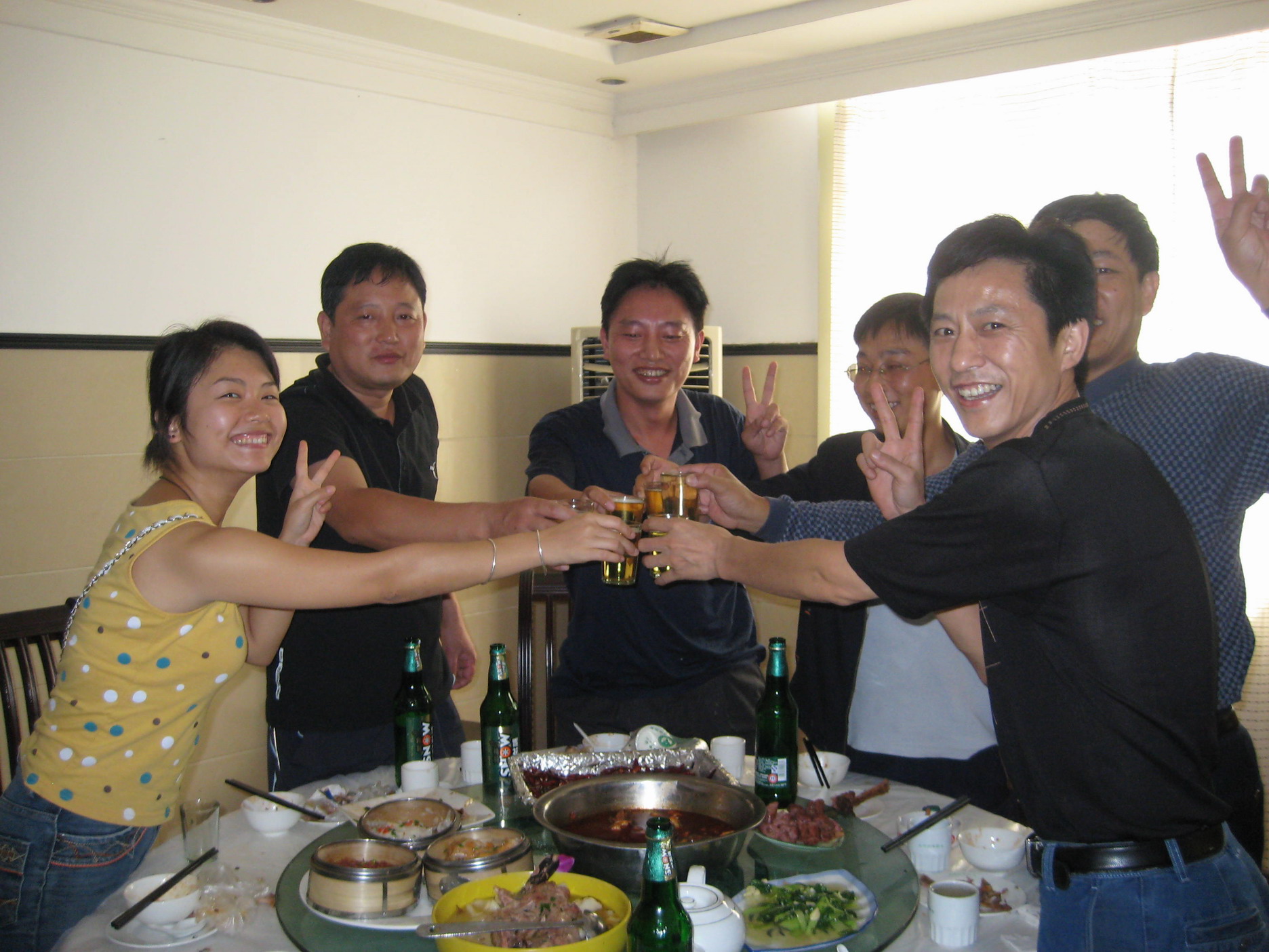 汇聚“一撮毛”