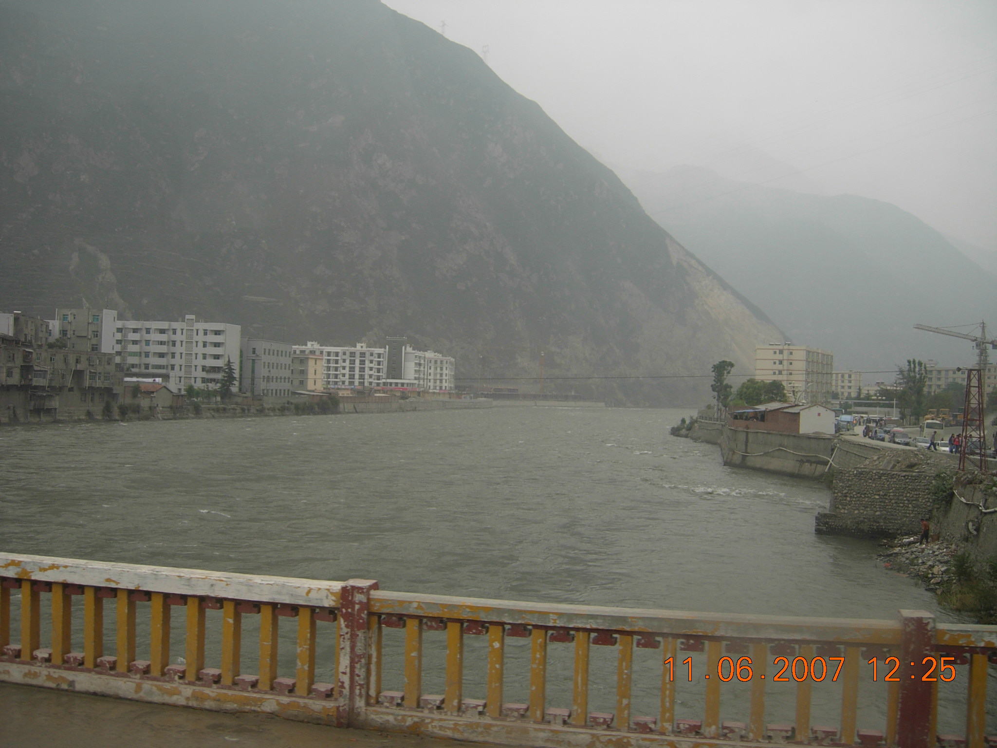 2007年6月路过都江堰至茂县拍摄的照片