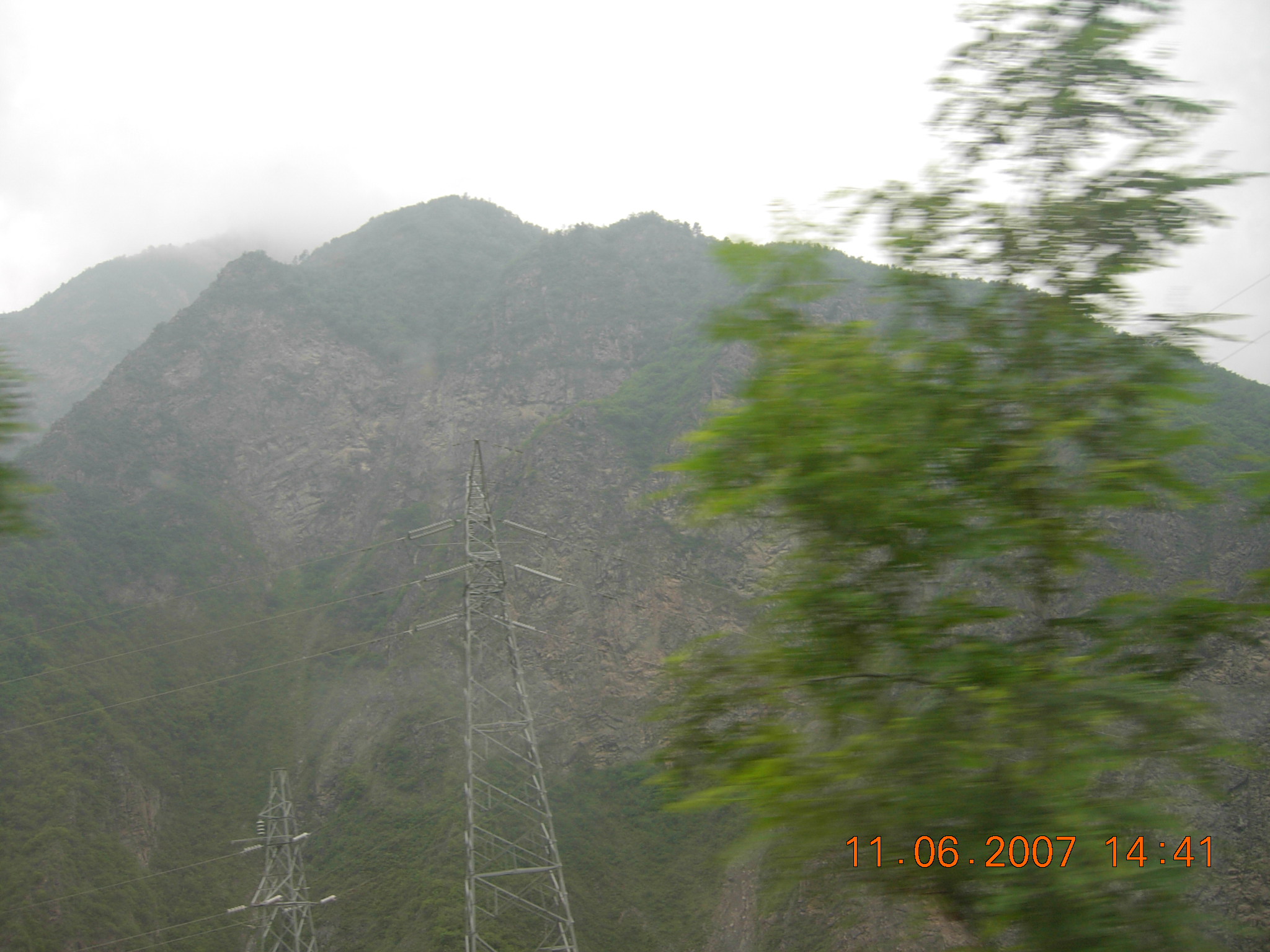 2007年6月路过都江堰至茂县拍摄的照片