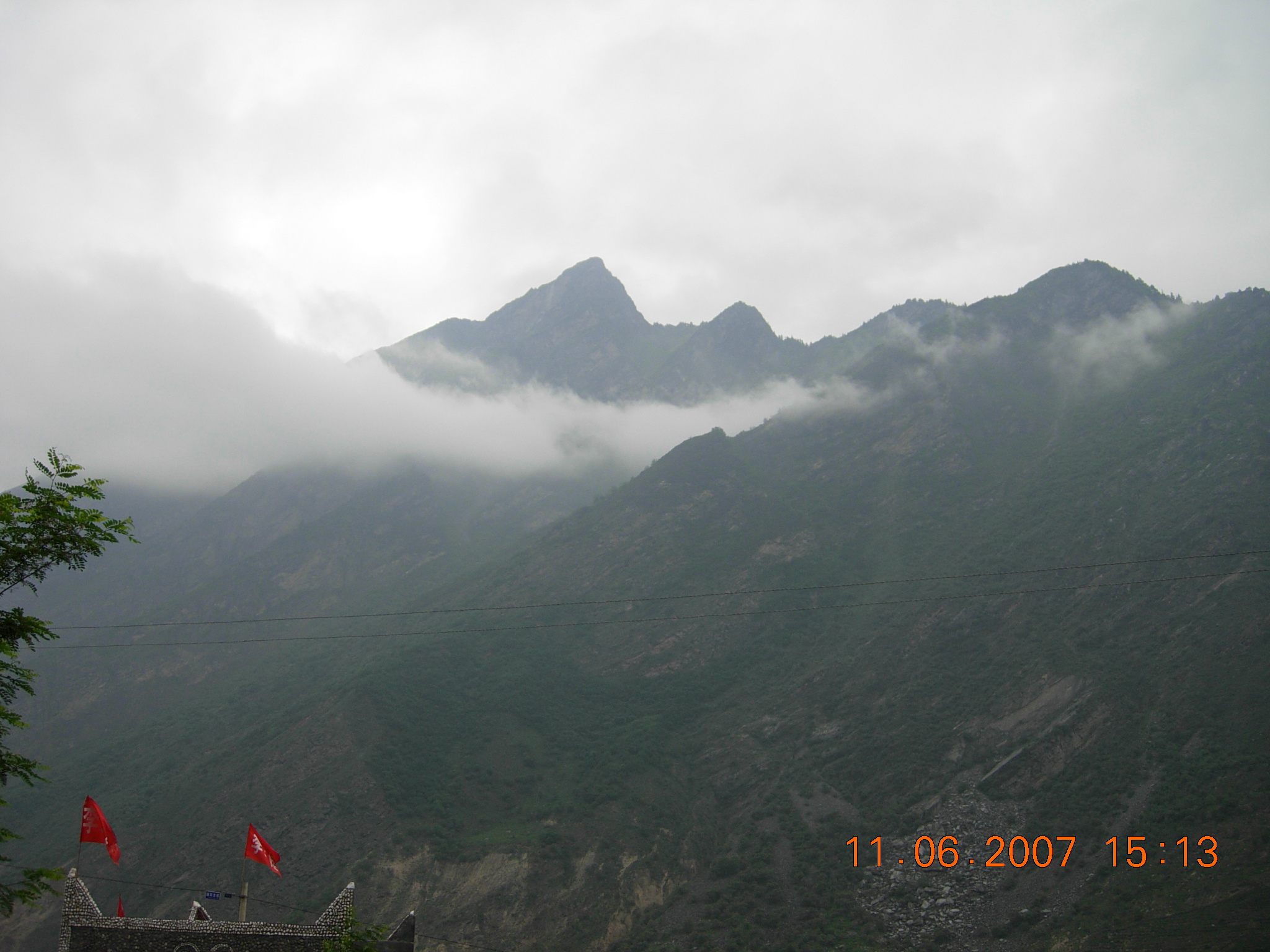 2007年6月路过都江堰至茂县拍摄的照片