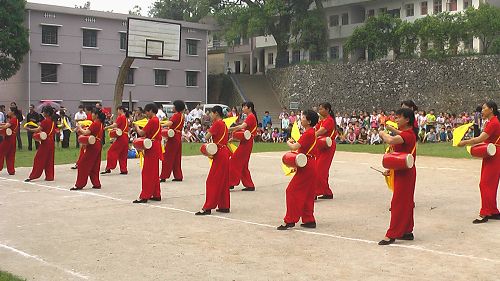 开幕式4大陈女子腰鼓队表演