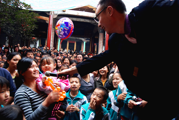 现场答题，答对有奖