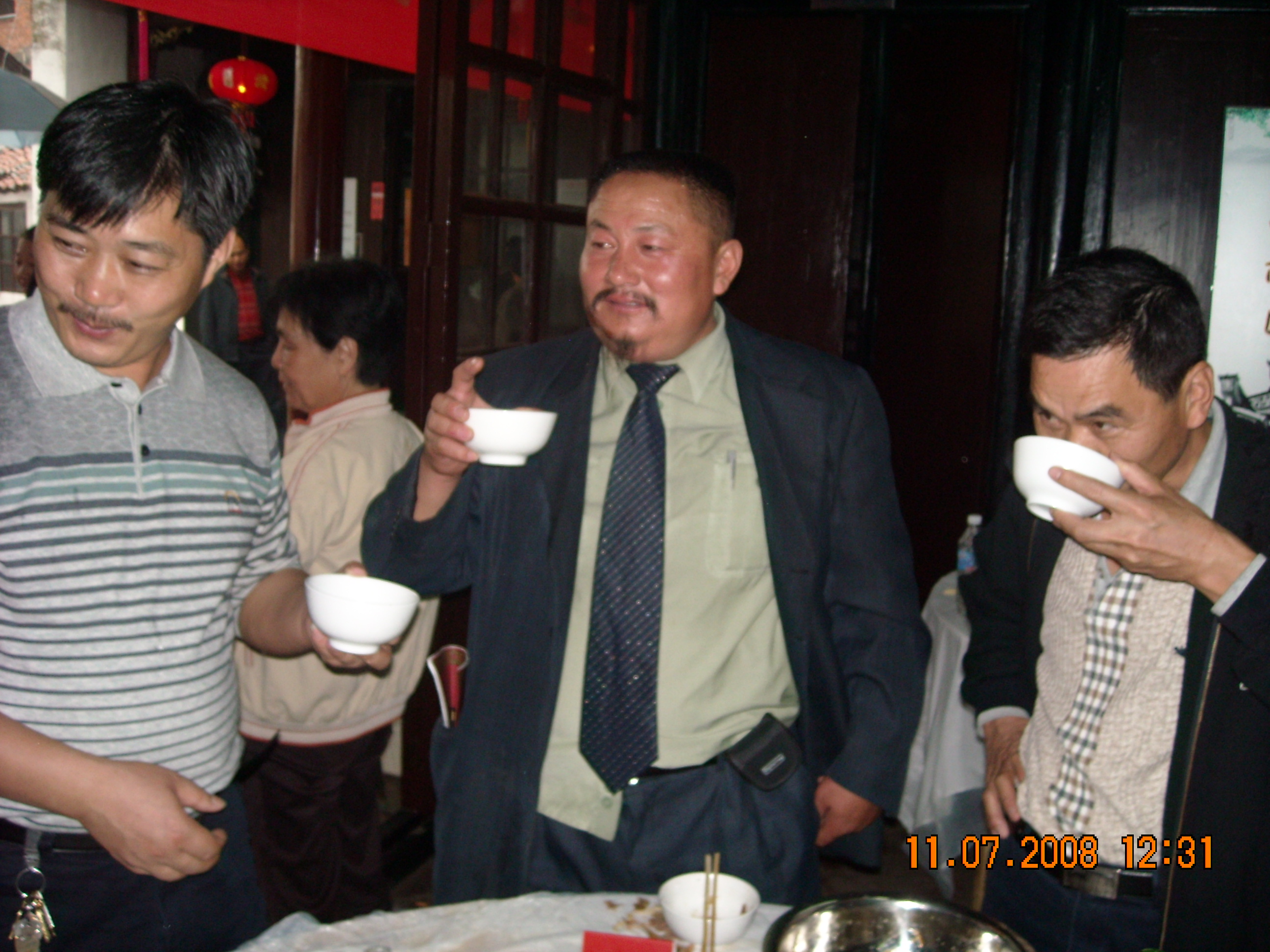 真想喝汪山村庆功酒小宝本家