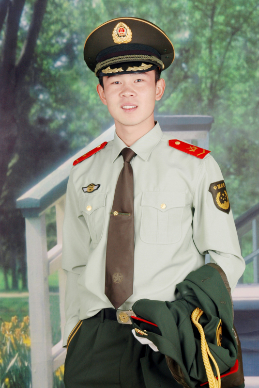 胖子道生儿子乃柱在淮北武警