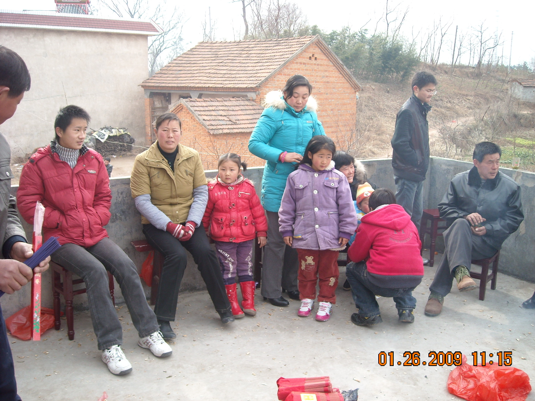 汪家媳夫也不示弱拜老谱