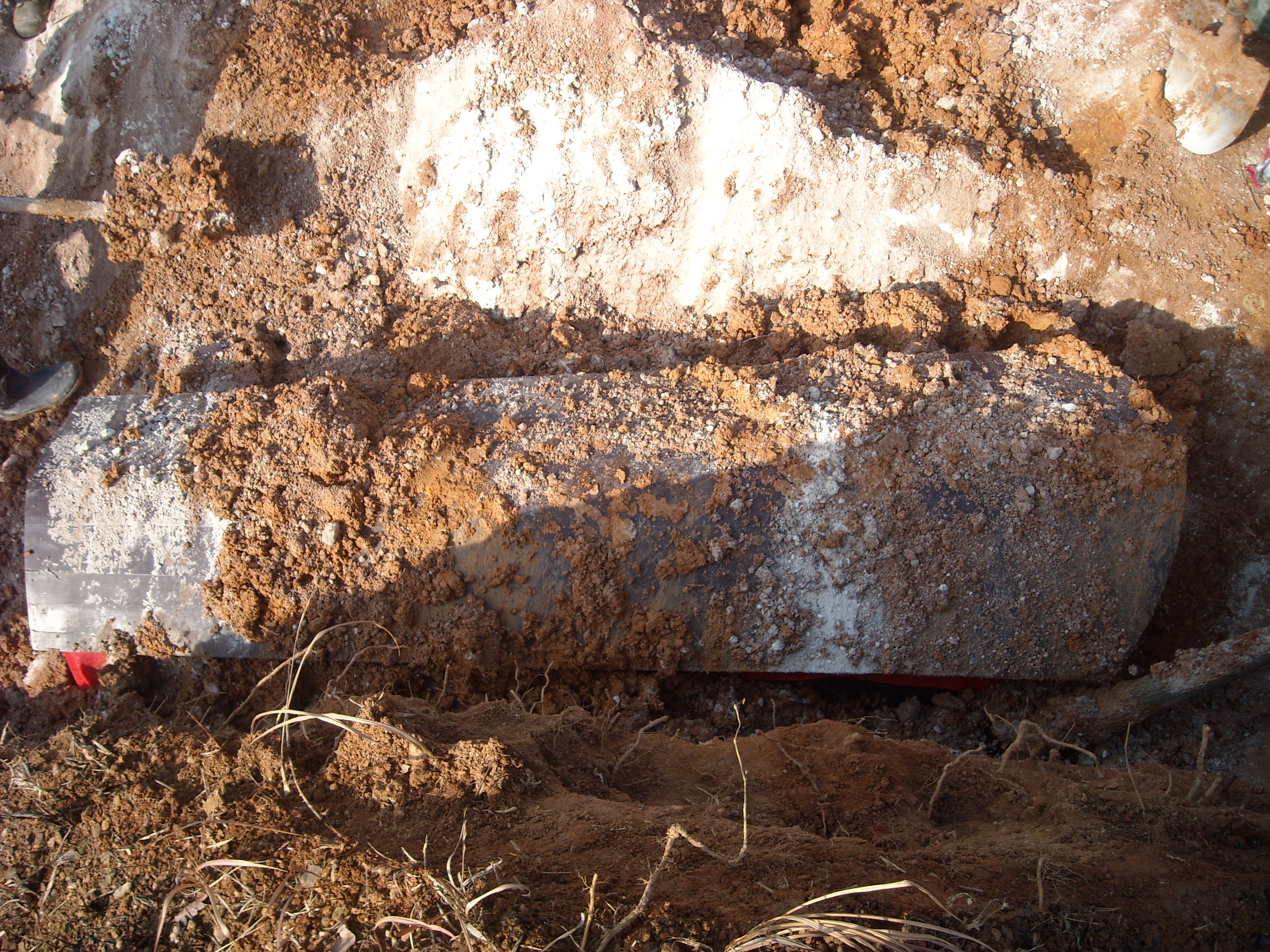 奶奶大人讳卫龙民入土为安