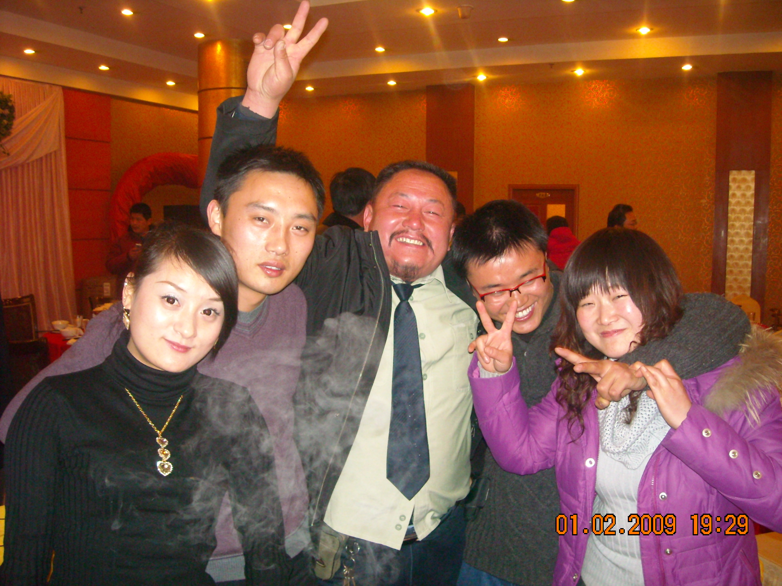 汪家年轻人都有点醉那