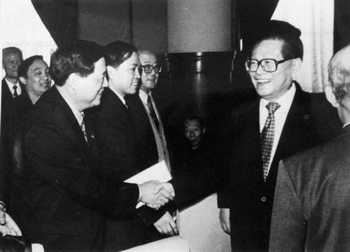 1996年1月江泽民主席会见