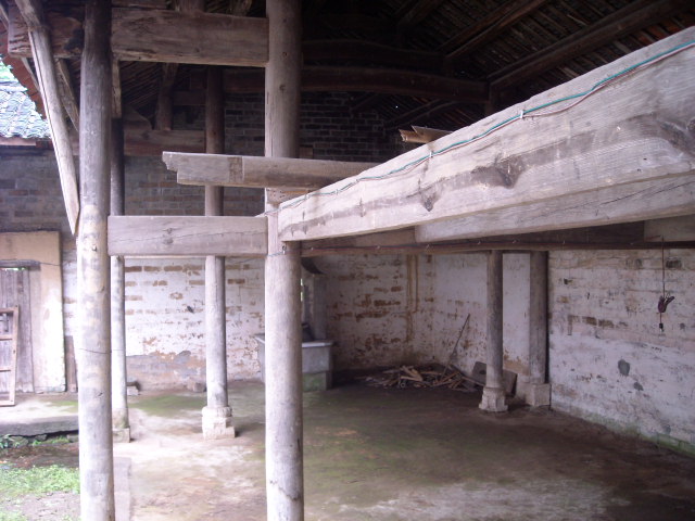 老祠很多地方都需要修理，望合肥与金寨汪氏联谊会从多方面筹集资金，申请国家保护保存好老祖宗留下好遗产！