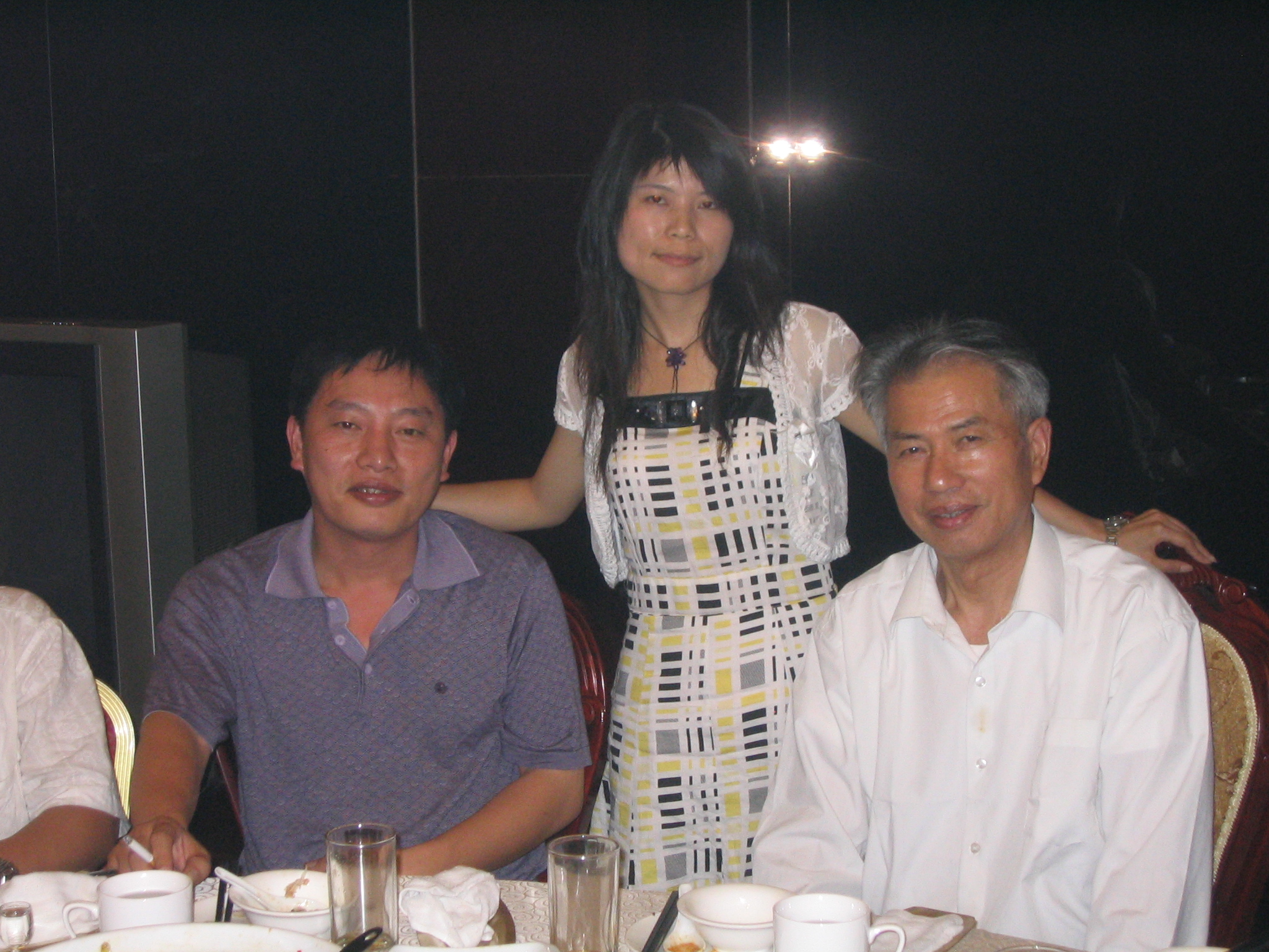 湾湾和亮公 大风