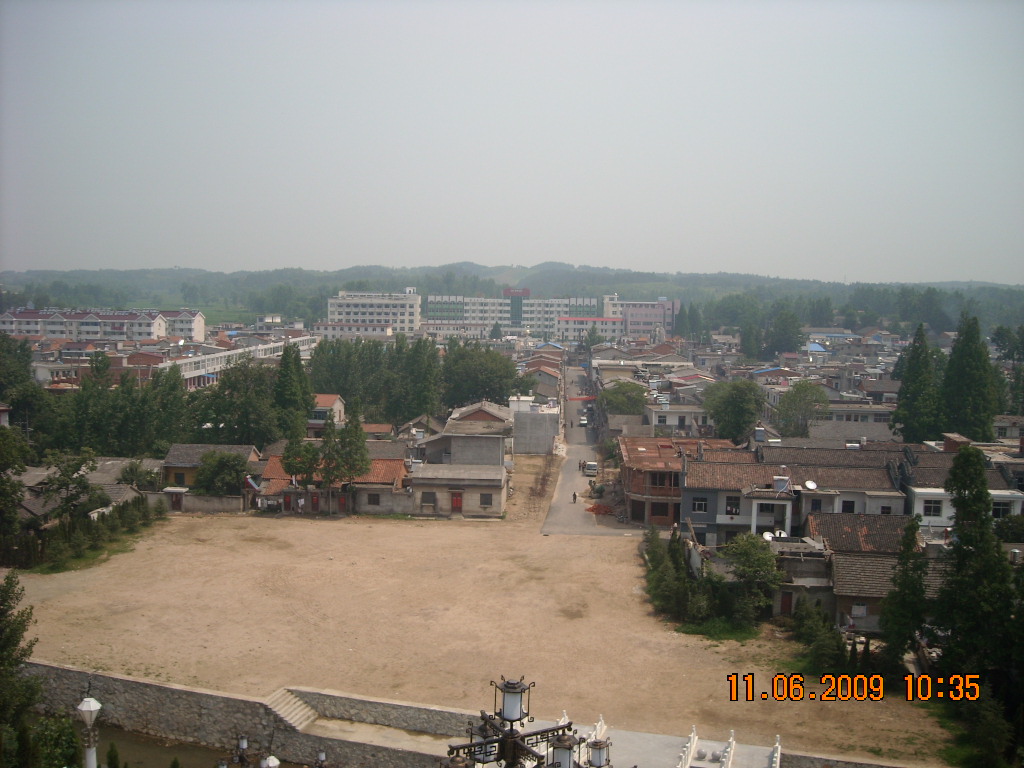 独山中学及广场