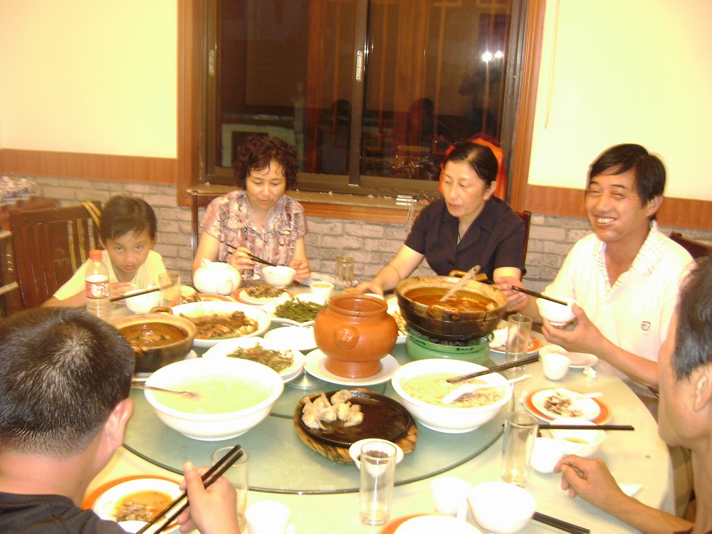 夫人们对我们的工作没有意见