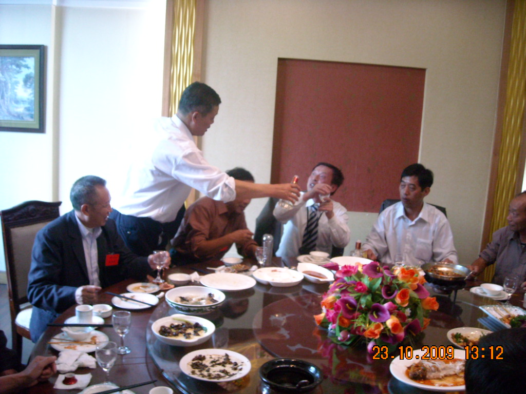 这一杯酒树芬太湖本家不喝是不行的