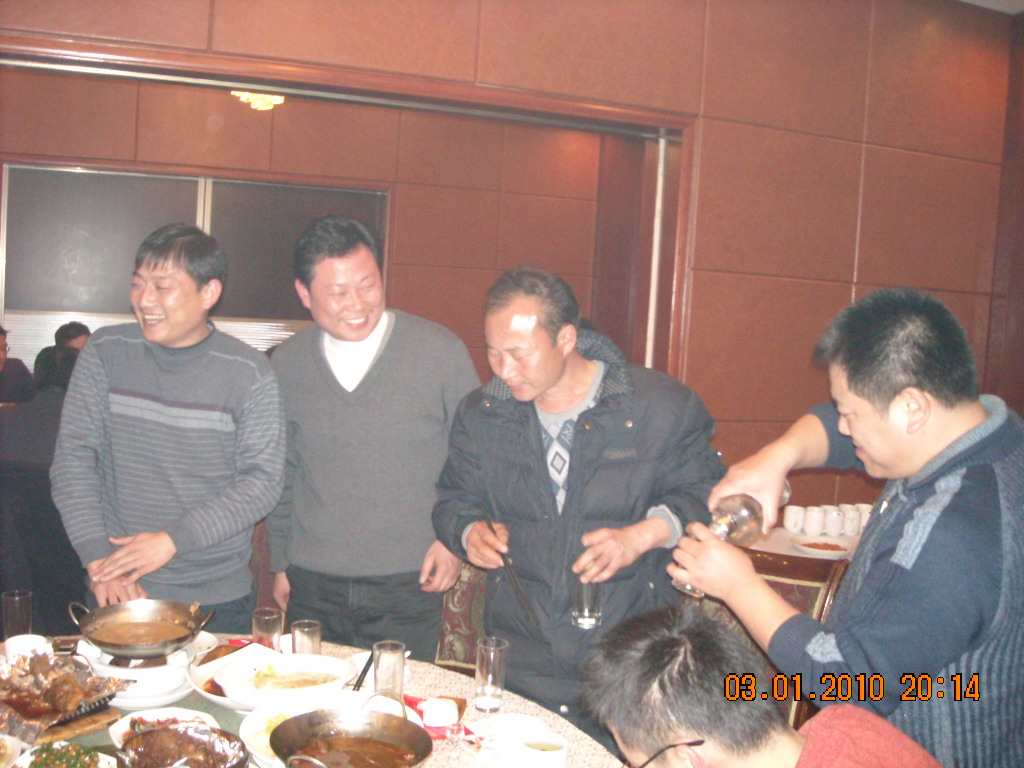 酒好要吃一口菜