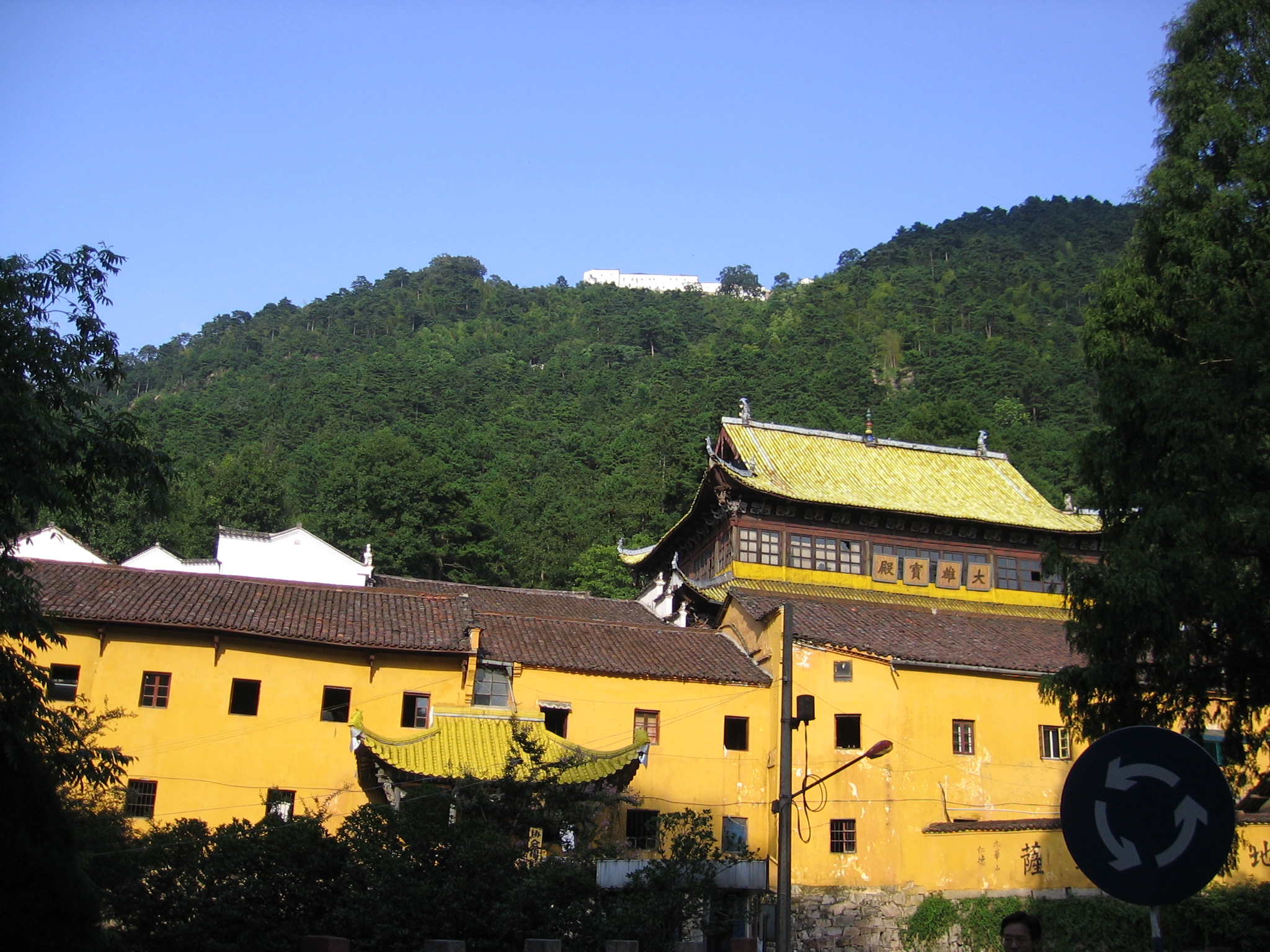 2005年8月，佛教丛林 祇园禅寺