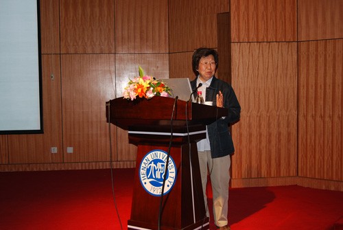 汪尔康的夫人，董绍俊院士