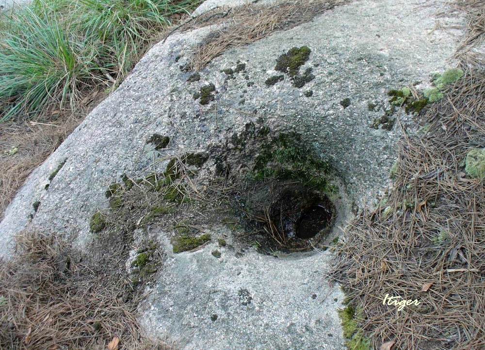 小姑尖泉眼a (1).jpg