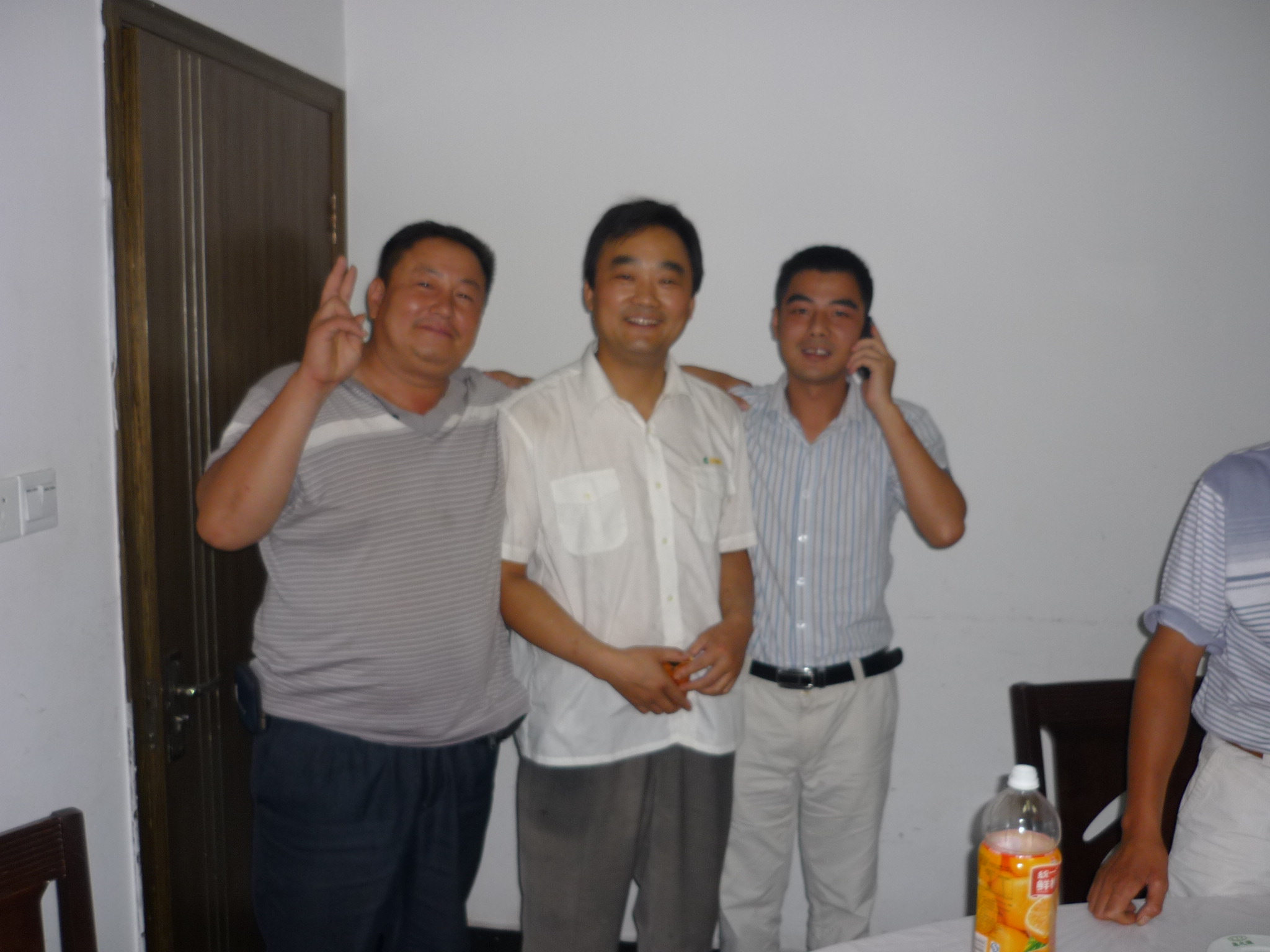 我、俊豪、公明三人未见面、现是梦想成真那!