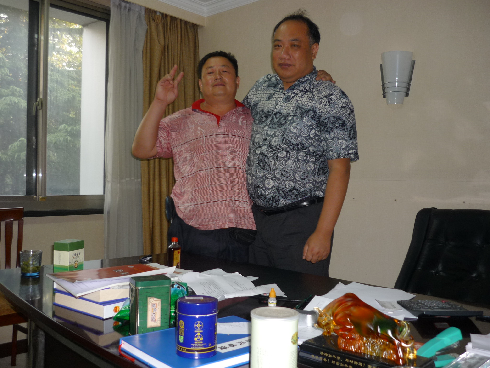 汪洋总裁助理宗先生热情接待我们