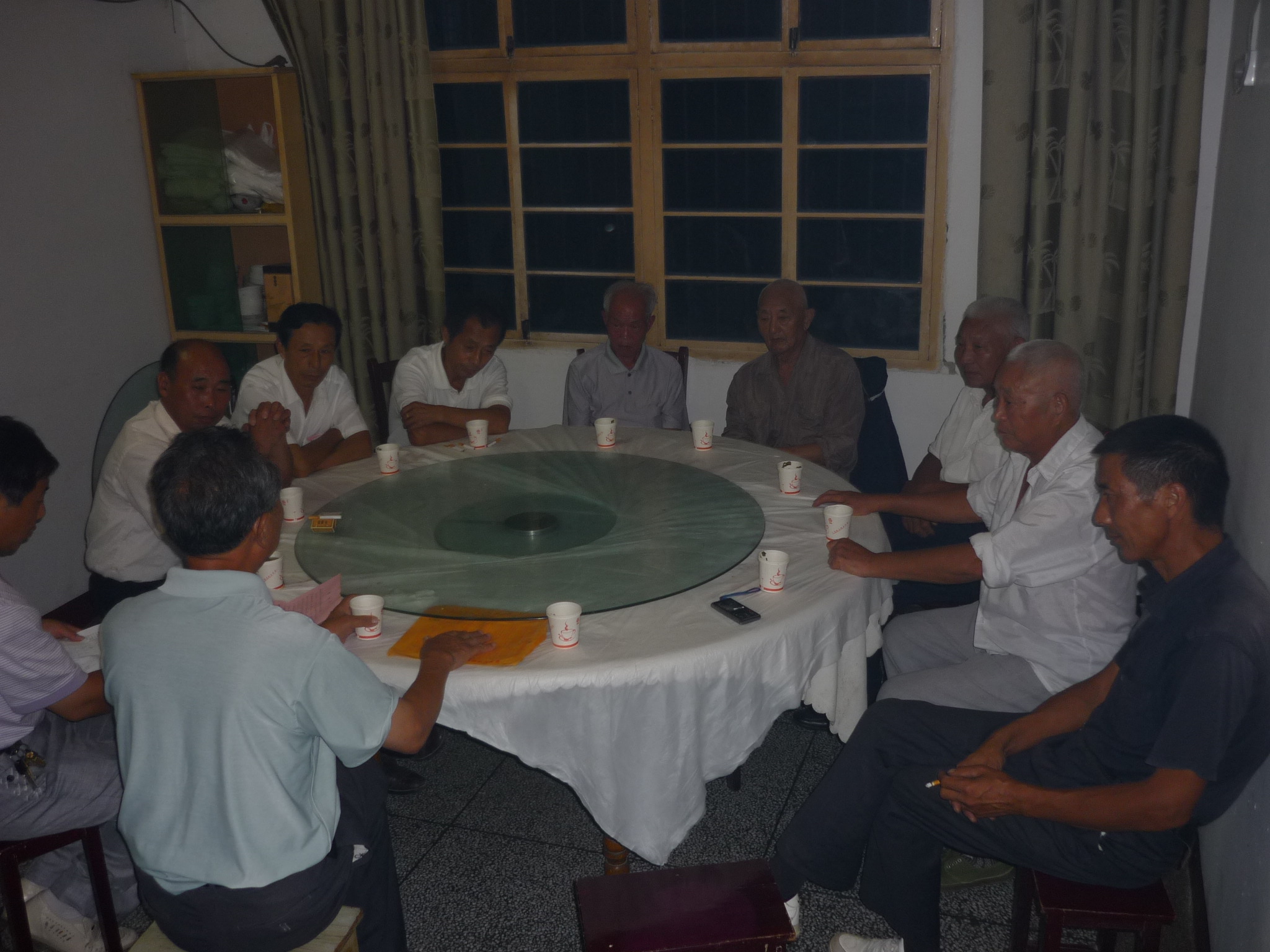 金寨县越国堂在南溪镇召开了,关于汪宜杰捐款一事,要在全县广范宣传,学习江浙沪联谊会先进经验,搞好这次爱心