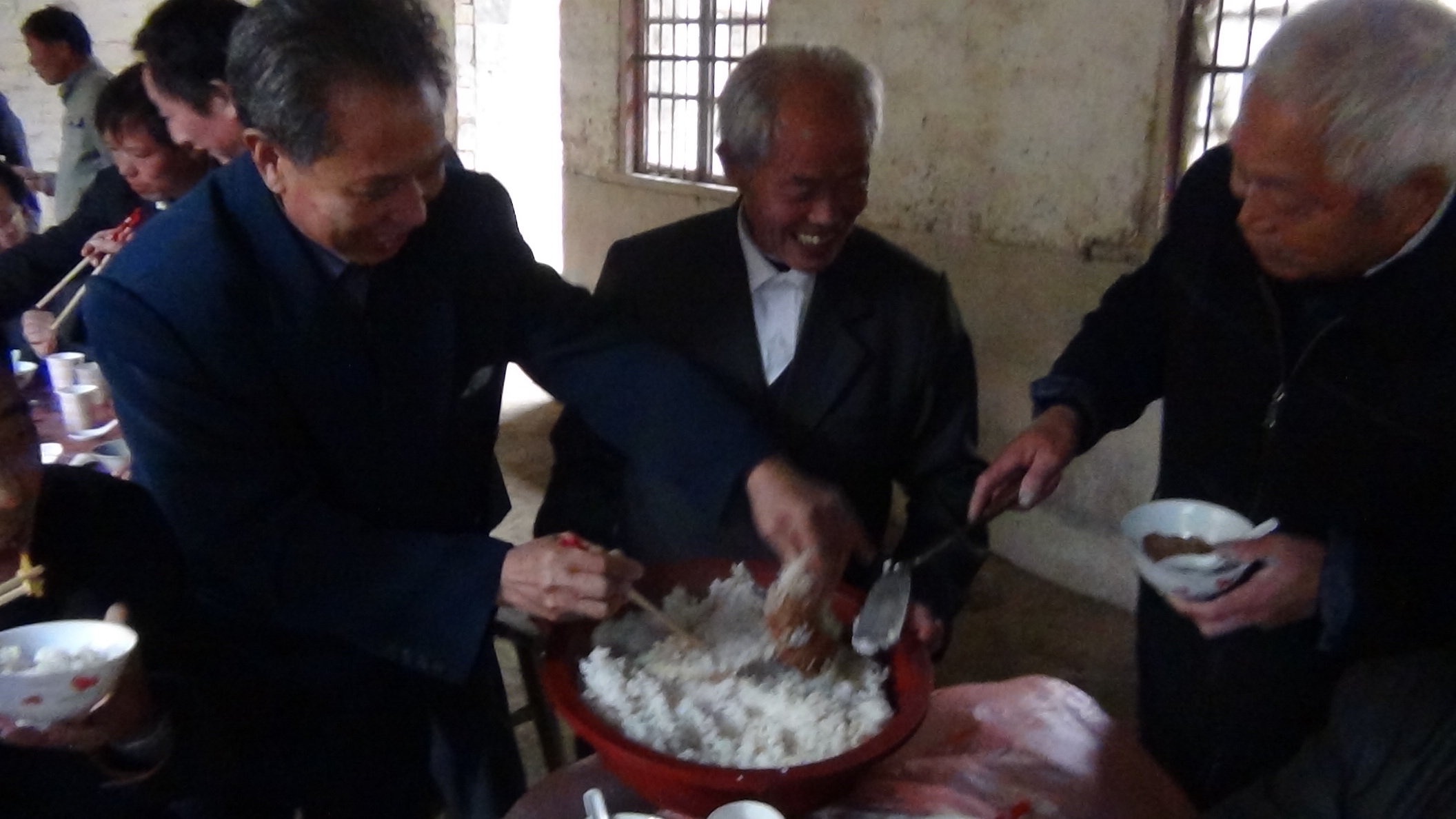 三位会长争吃汪家饭