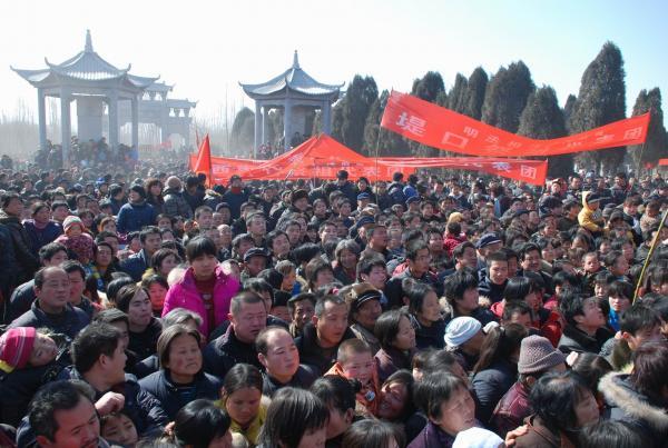 祭祖大典松林一角照