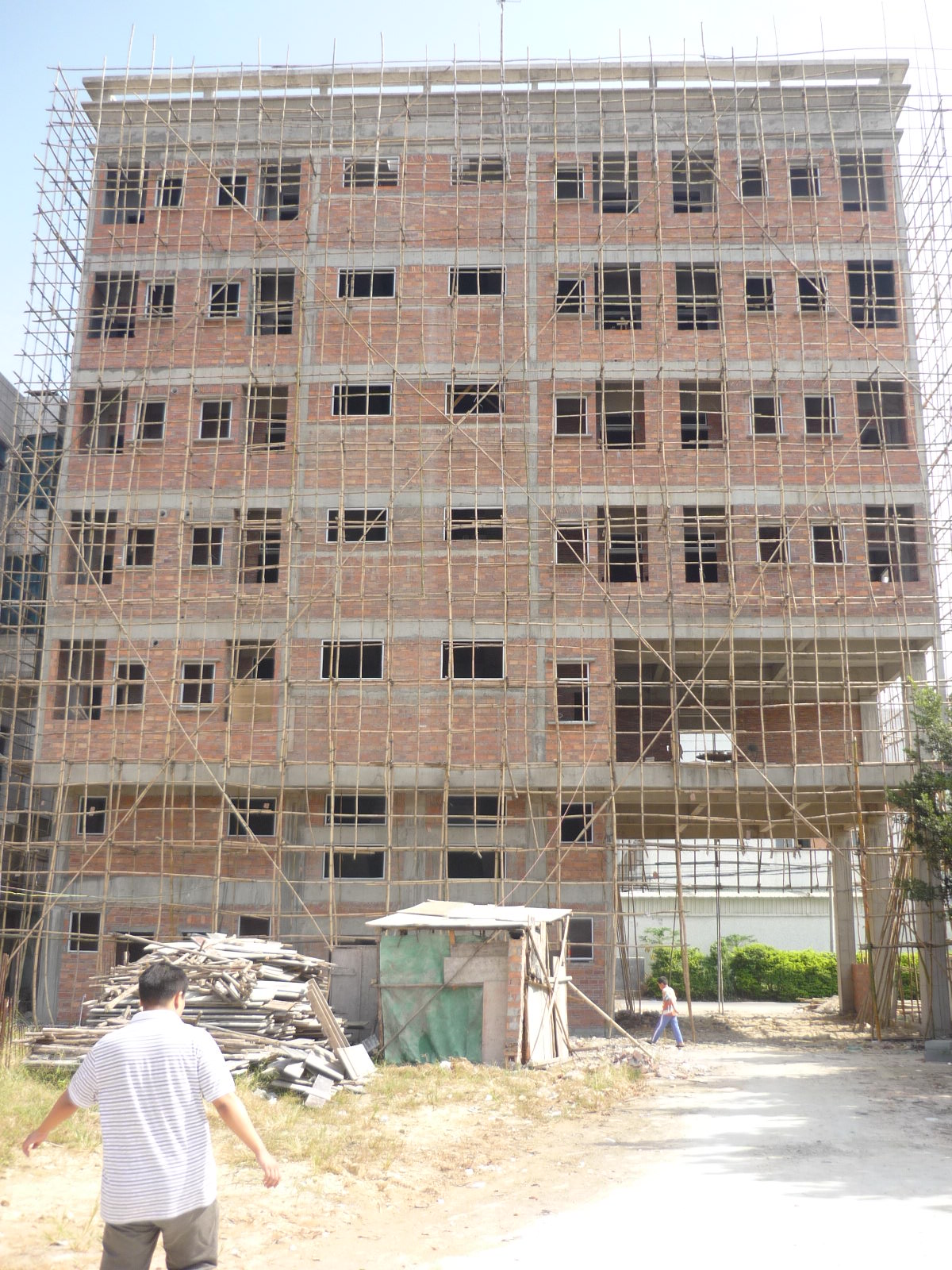 正在建田心大夏