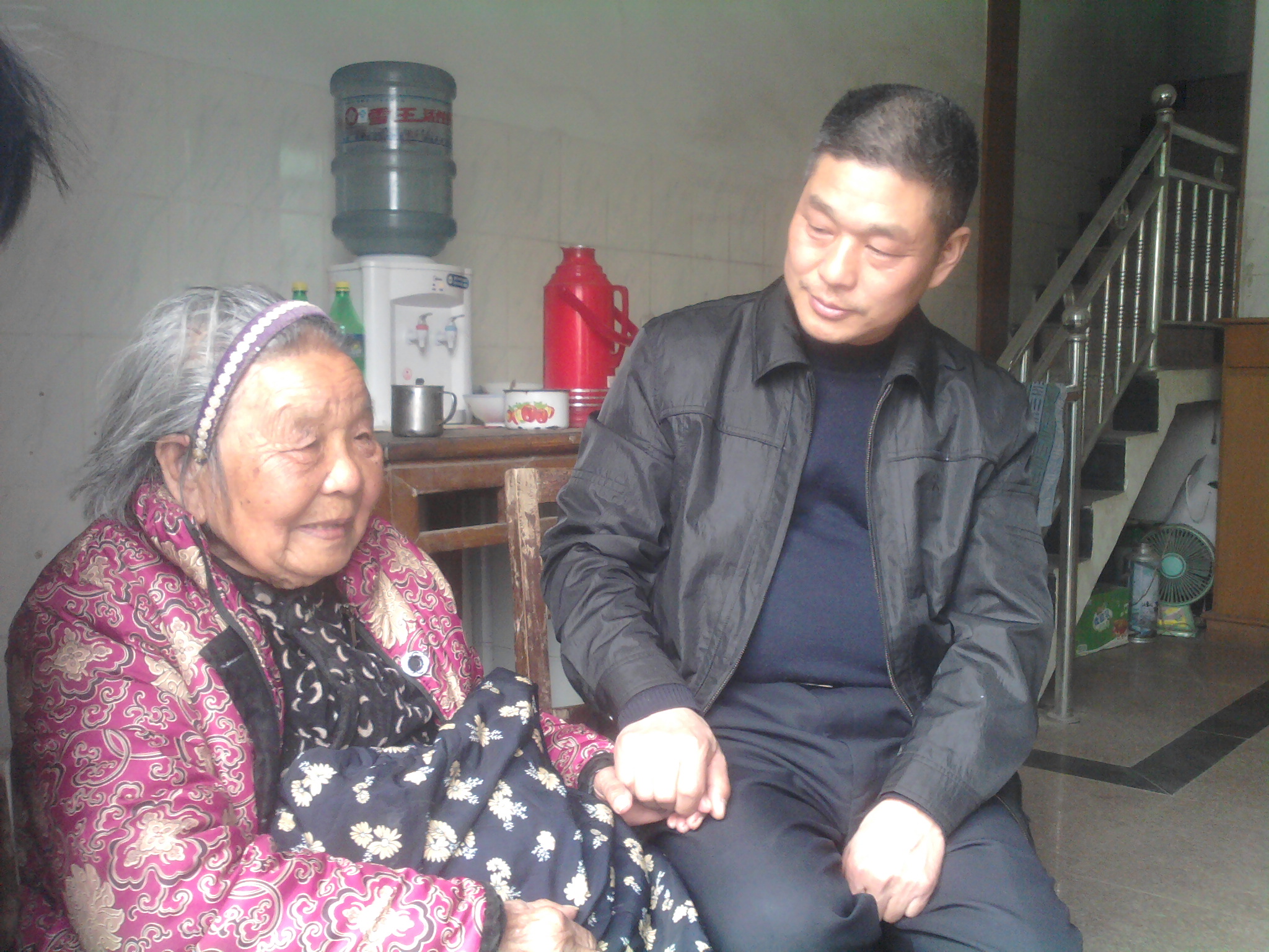 姑奶奶2011初春节年照片