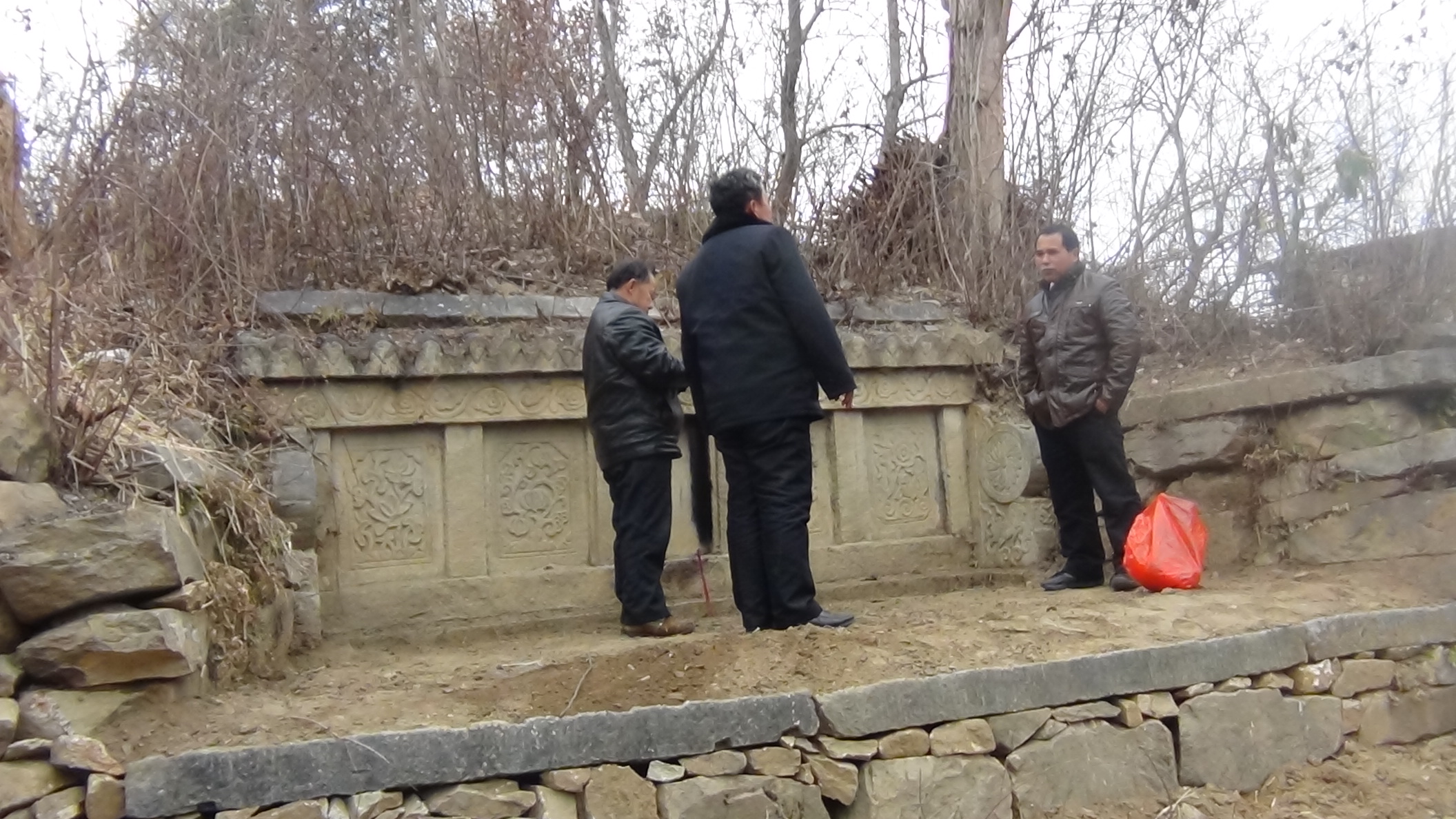 凤山镇圣人垸始祖元帮墓