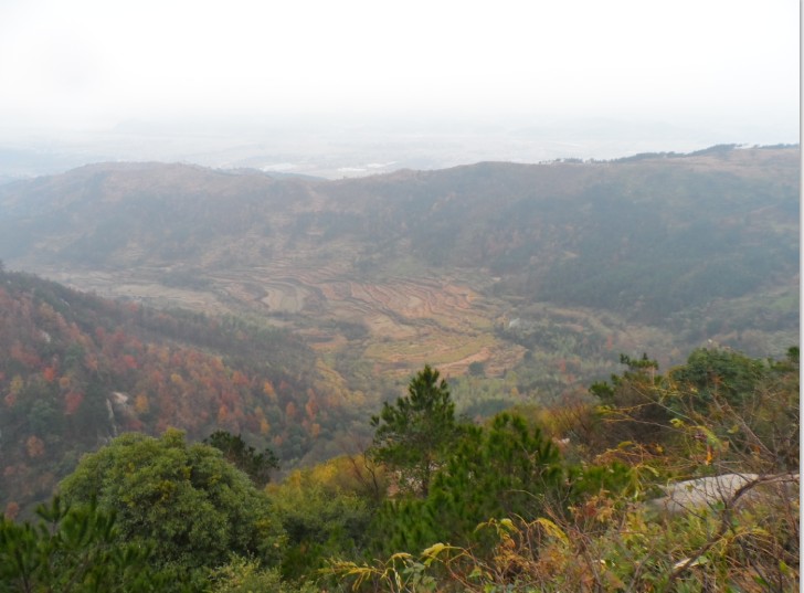 五祖山上雨中鸟瞰