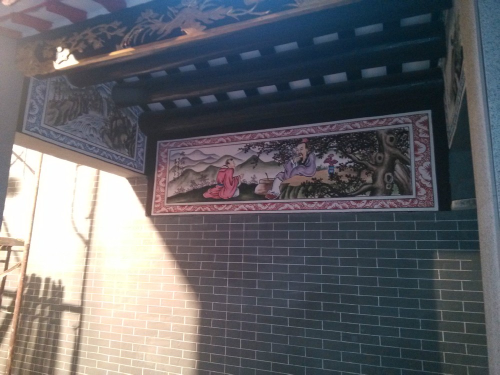 西面的画（入门口左边）